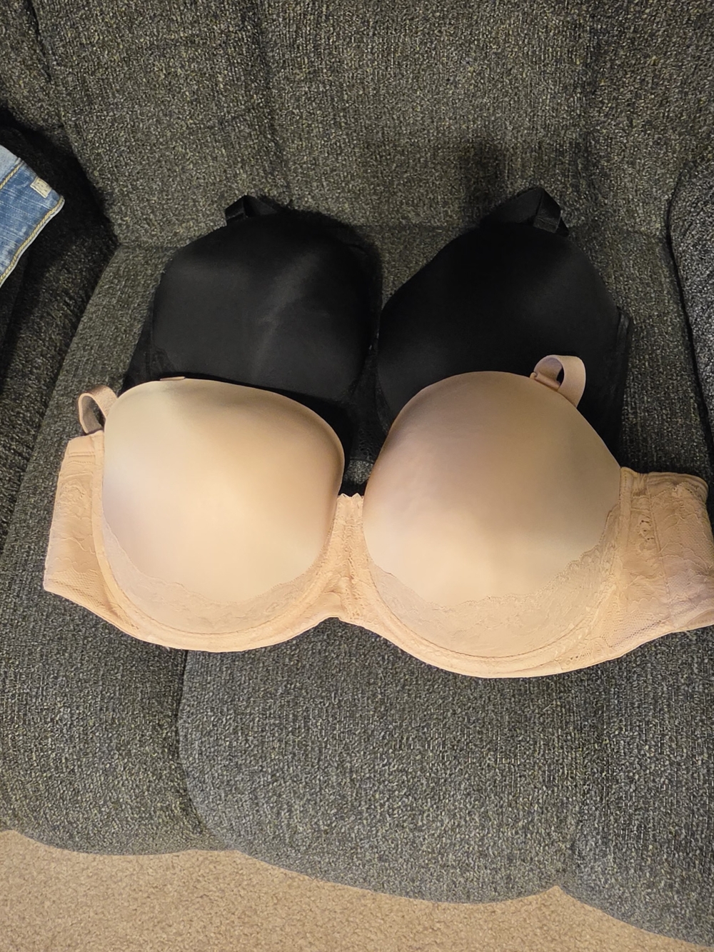 Everyday Smooth Molded Strapless Bra - Nude/Black